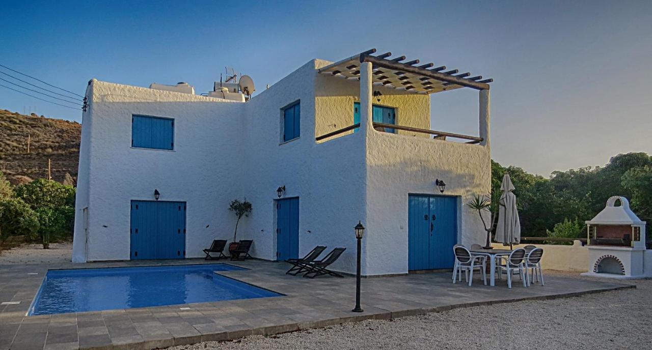 Votsalo Villa Pomos Oda fotoğraf